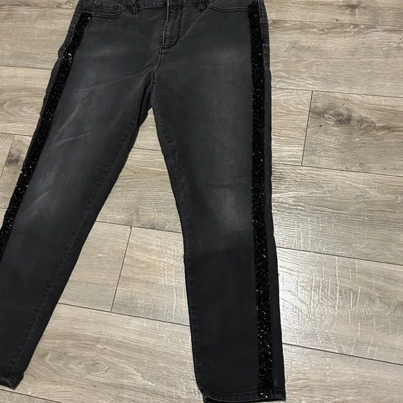 Libby Edelman Black Straight Leg Jeans with Sequin Trim - Picture 4 of 13